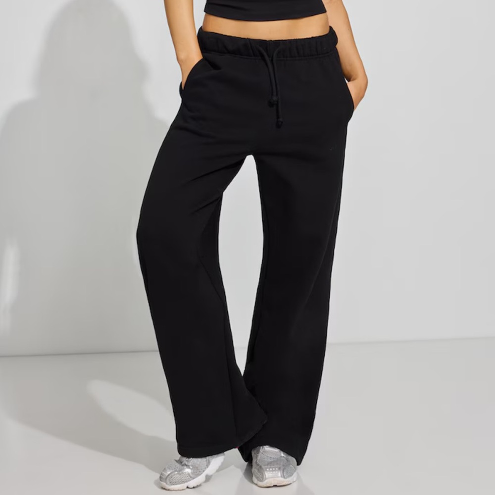UltraFleece Straight Leg Sweatpants